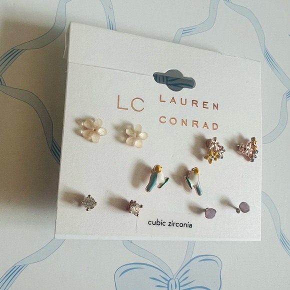 NWT Lauren Conrad Cubic Zirconia & Spring Themed Earring Set💕 - Picture 2 of 5